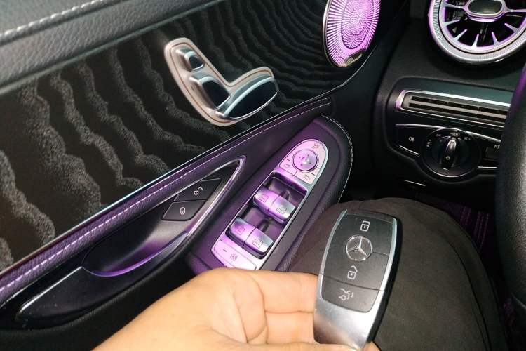 Used Mercedes-Benz C-Class 2019 C 180 L Fashion Edition Sport Version Interior 1