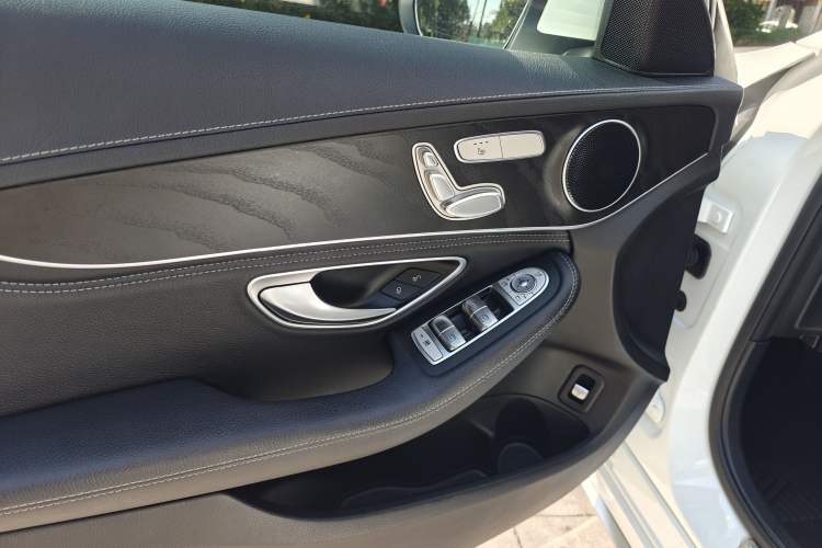Used Mercedes-Benz C-Class 2019 Restyled C 260 L Sport Edition Interior 10
