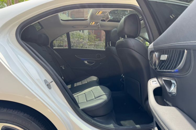 Used Mercedes-Benz C-Class 2019 Restyled C 260 L Sport Edition Interior 11