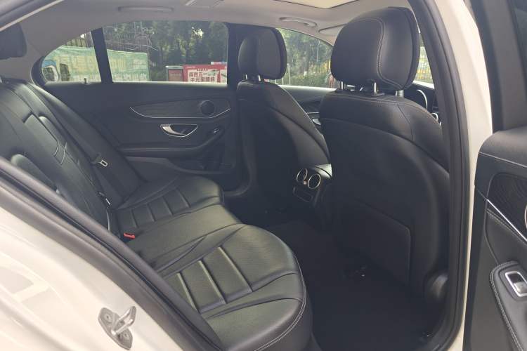Used Mercedes-Benz C-Class 2019 Restyled C 260 L Sport Edition Interior 12