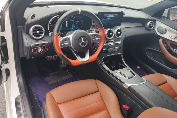 Used Mercedes-Benz C-Class 2019 C 260 4MATIC Coupe Interior 2
