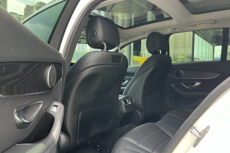 Used Mercedes-Benz C-Class 2019 C 260 Estate Interior 2