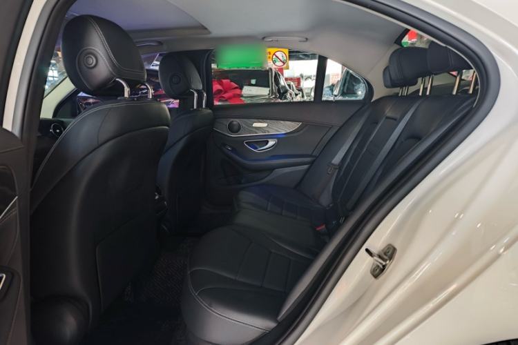 Used Mercedes-Benz C-Class 2019 C 180 L Fashion Edition Sport Version Interior 2