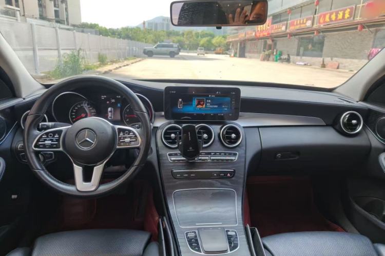 Used Mercedes-Benz C-Class 2019 C 260 L Sport Edition Interior 2