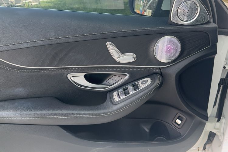 Used Mercedes-Benz C-Class 2019 C 180 L Fashion Edition Sport Version Interior 2