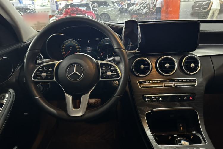 Used Mercedes-Benz C-Class 2019 Restyled C 260 L Sport Edition Interior 2