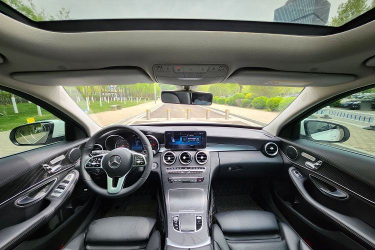 Used Mercedes-Benz C-Class 2019 C 260 L Sport Edition Interior 2