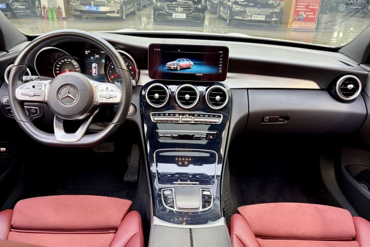Used Mercedes-Benz C-Class 2019 C 260 Sport Edition Interior 2