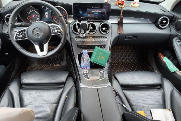 Used Mercedes-Benz C-Class 2019 C 180 L Fashion Edition Sport Version Interior 2