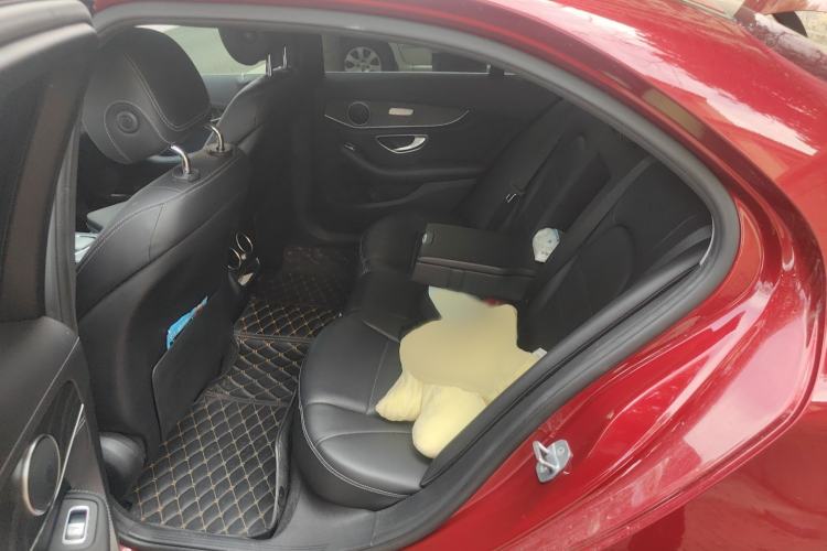 Used Mercedes-Benz C-Class 2019 C 180 L Dynamic Sports Edition Interior 2