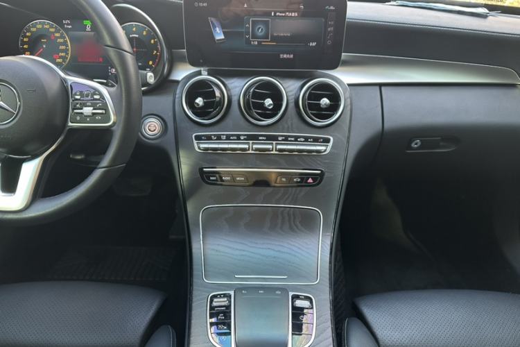 Used Mercedes-Benz C-Class 2019 Restyled C 260 L Sport Edition Interior 3