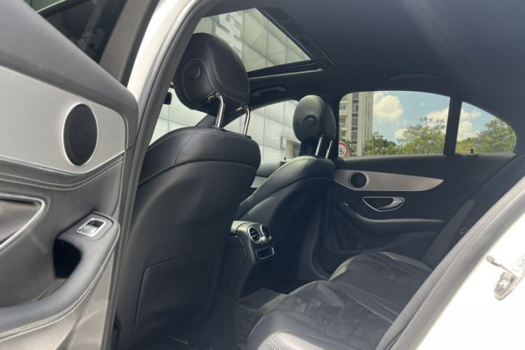 Used Mercedes-Benz C-Class 2019 C 260 Sport Edition Interior 3