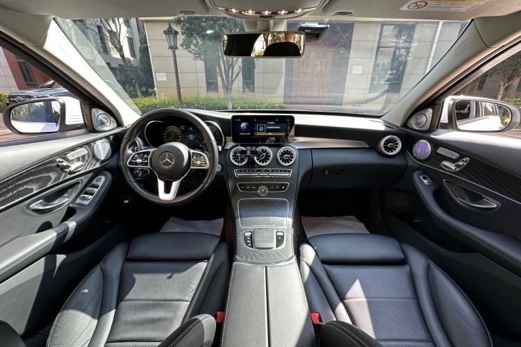 Used Mercedes-Benz C-Class 2019 C 260 Estate Interior 3