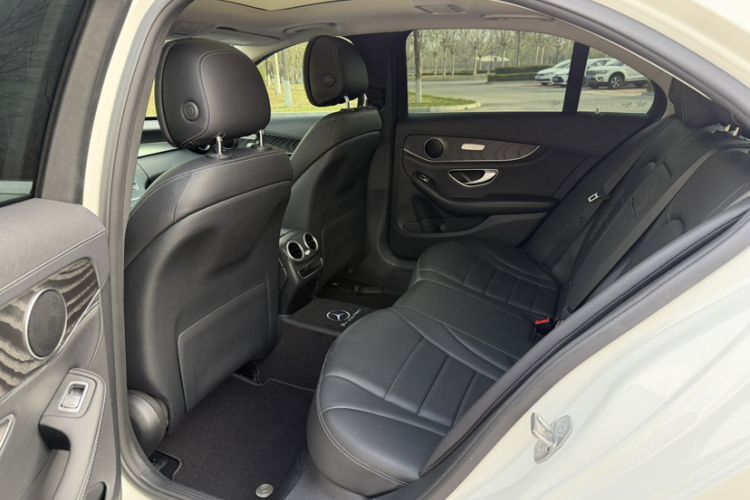 Used Mercedes-Benz C-Class 2019 Restyled C 260 L Sport Edition Interior 3