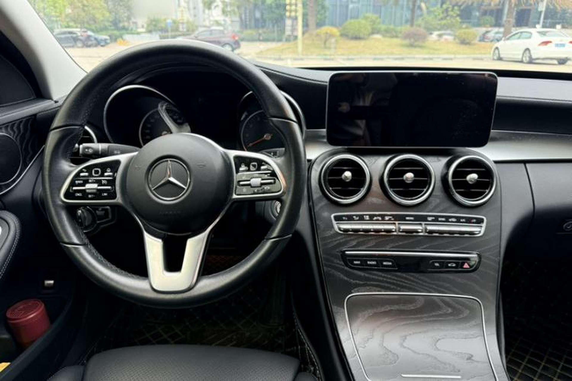 Used Mercedes-Benz C-Class 2019 C 180 L Fashion Edition Sport Version Interior 3