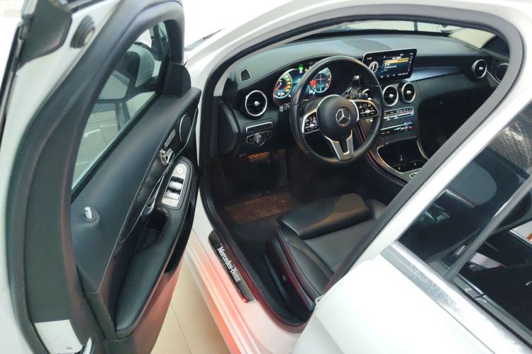Used Mercedes-Benz C-Class 2019 Restyled C 260 L Sport Edition Interior 3