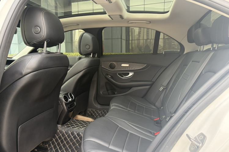 Used Mercedes-Benz C-Class 2019 Restyled C 260 L Sport Edition Interior 4