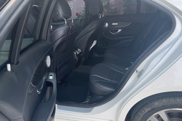 Used Mercedes-Benz C-Class 2019 C 180 L Fashion Edition Sport Version Interior 4