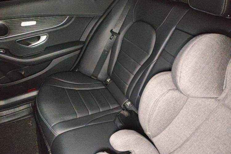 Used Mercedes-Benz C-Class 2019 C 260 L Sport Edition Interior 4
