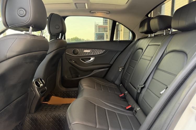 Used Mercedes-Benz C-Class 2019 Restyled C 260 L Sport Edition Interior 4