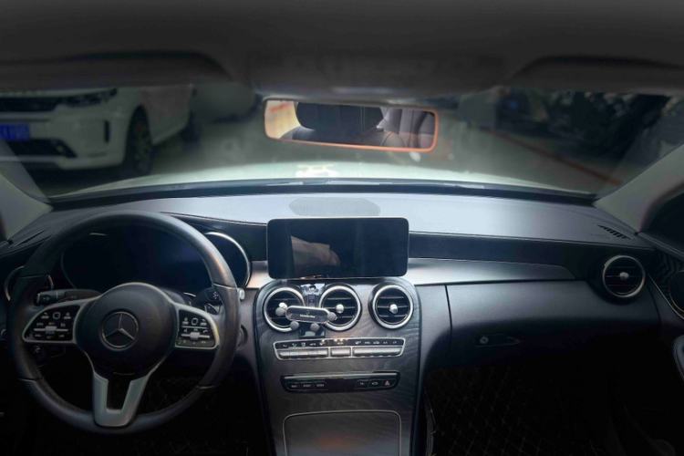 Used Mercedes-Benz C-Class 2019 Restyled C 260 L Sport Edition Interior 4