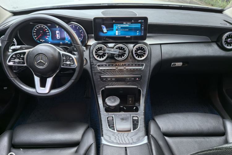 Used Mercedes-Benz C-Class 2019 Restyled C 260 L Sport Edition Interior 4