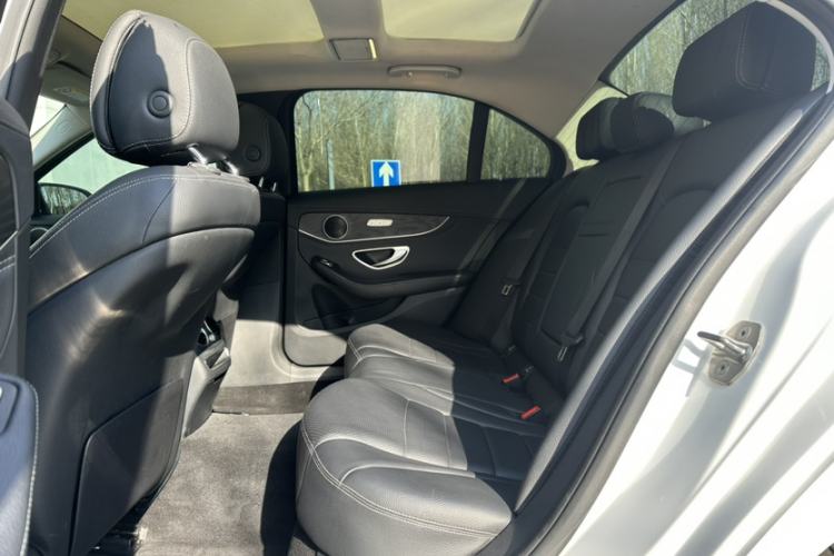 Used Mercedes-Benz C-Class 2019 Restyled C 260 L Sport Edition Interior 5