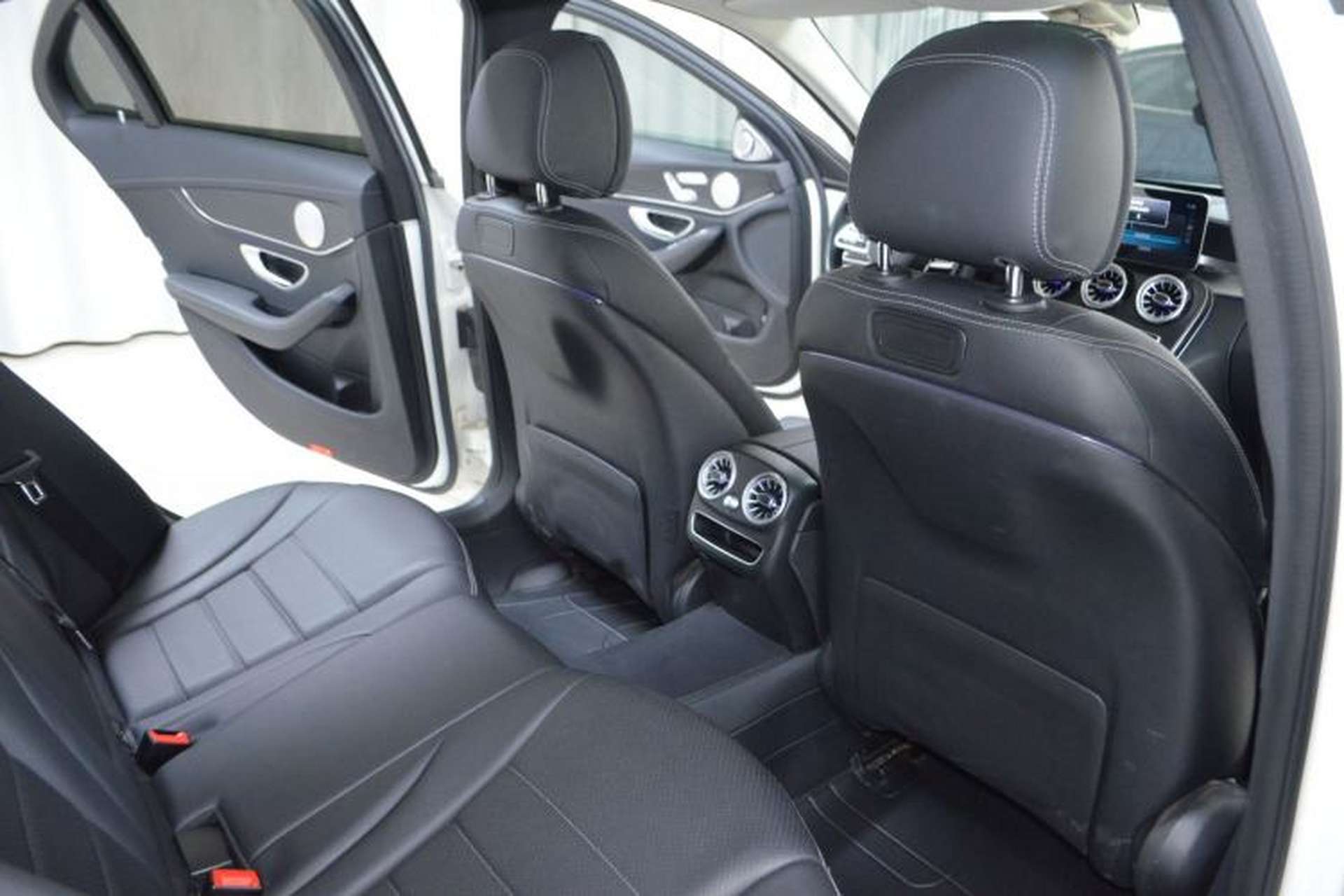 Used Mercedes-Benz C-Class 2019 C 260 L Sport Edition Interior 5