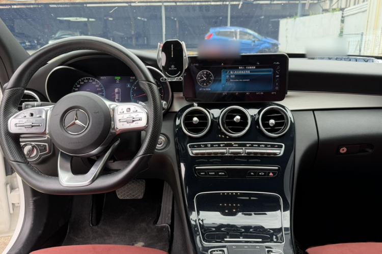 Used Mercedes-Benz C-Class 2019 C 260 Sport Edition Interior 5