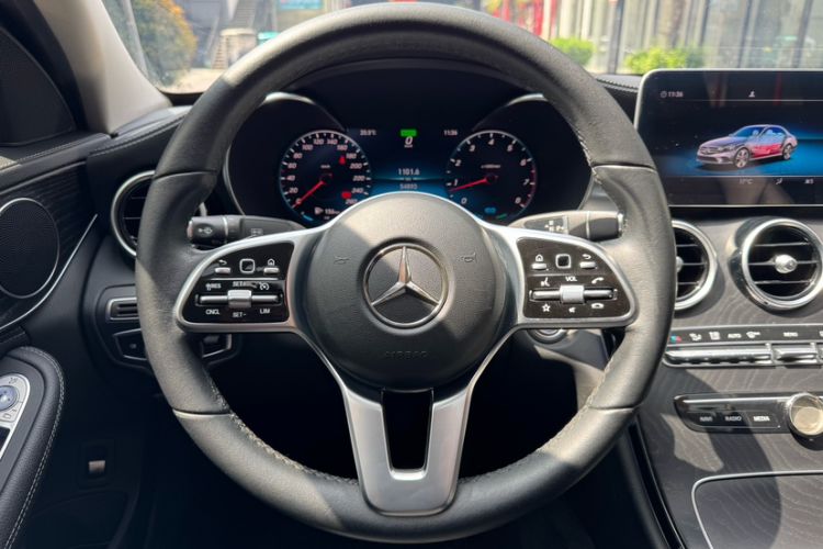 Used Mercedes-Benz C-Class 2019 Restyled C 260 L Sport Edition Interior 6