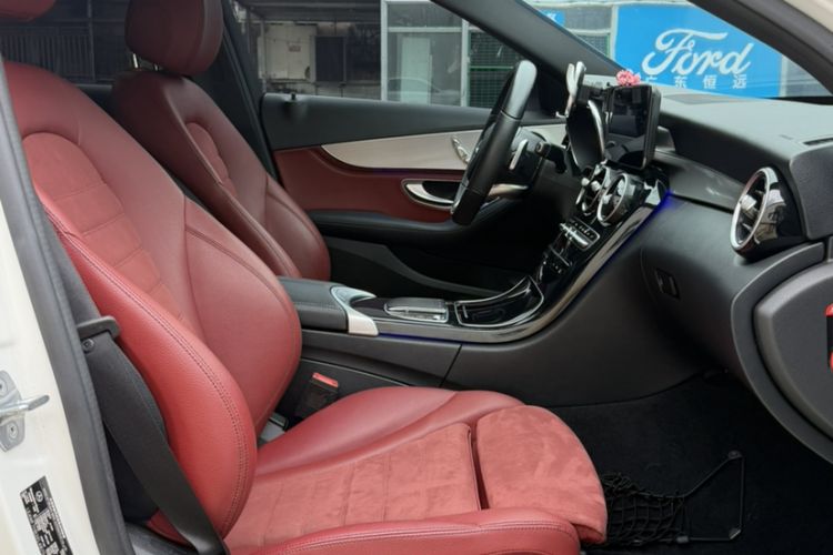 Used Mercedes-Benz C-Class 2019 C 260 Sport Edition Interior 6