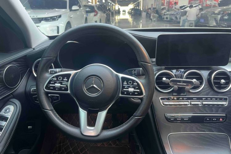 Used Mercedes-Benz C-Class 2019 Restyled C 260 L Sport Edition Interior 6