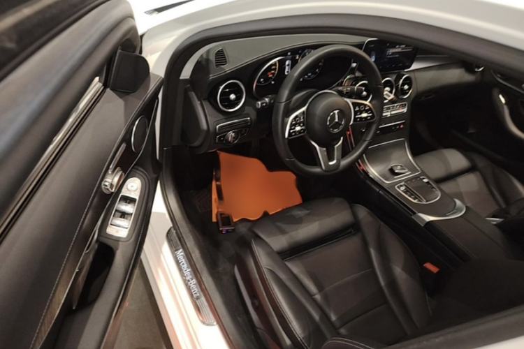 Used Mercedes-Benz C-Class 2019 Restyled C 260 L Sport Edition Interior 6