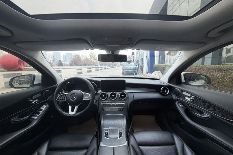 Used Mercedes-Benz C-Class 2019 Restyled C 260 L Sport Edition Interior 7