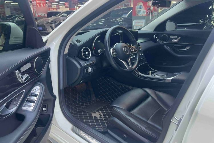 Used Mercedes-Benz C-Class 2019 Restyled C 260 L Sport Edition Interior 7