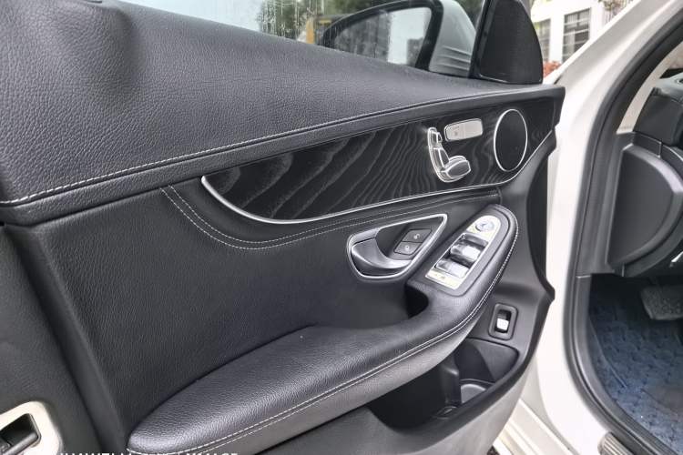 Used Mercedes-Benz C-Class 2019 Restyled C 260 L Sport Edition Interior 7
