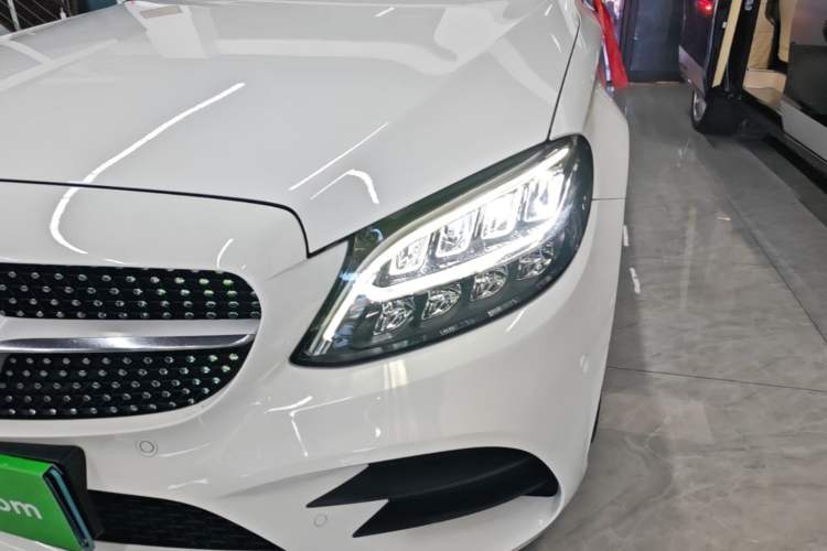 Used Mercedes-Benz C-Class 2019 C 180 L Fashion Edition Sport Version Left Front Headlight