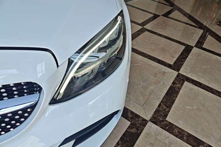 Used Mercedes-Benz C-Class 2019 C 180 L Fashion Edition Sport Version Left Front Headlight