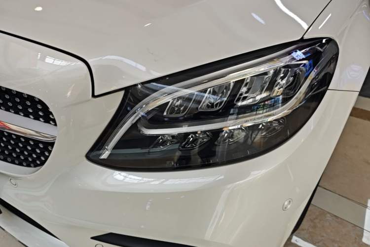 Used Mercedes-Benz C-Class 2019 Facelift C 260 L 4MATIC Sport Edition Left Front Headlight