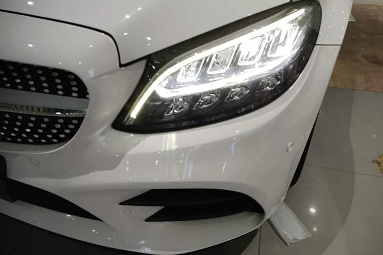 Used Mercedes-Benz C-Class 2019 C 260 Sport Edition Left Front Headlight