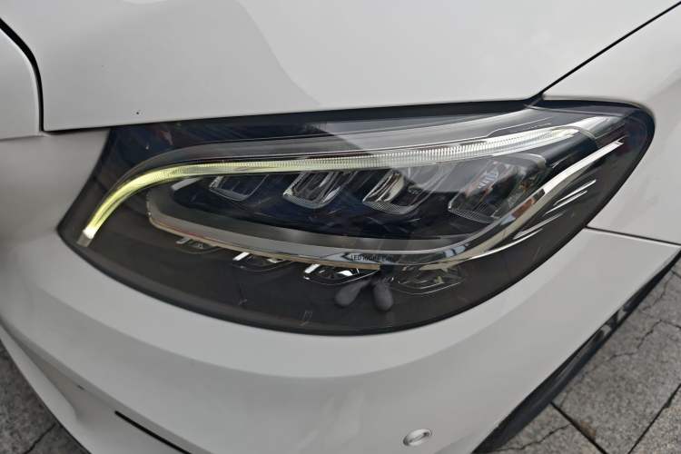 Used Mercedes-Benz C-Class 2019 Restyled C 260 L Sport Edition Left Front Headlight
