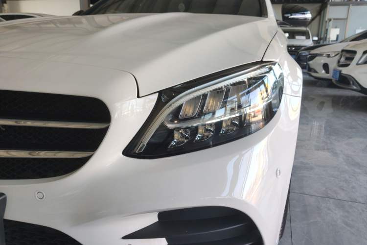 Used Mercedes-Benz C-Class 2019 C 260 Sport Edition 4MATIC Left Front Headlight