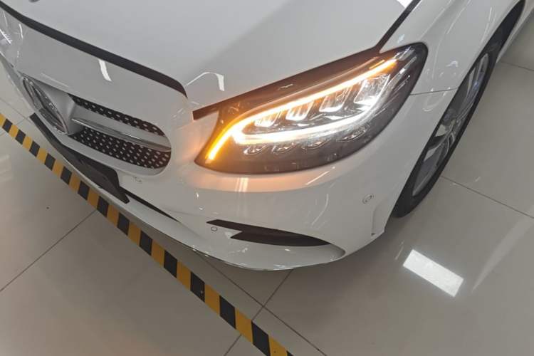 Used Mercedes-Benz C-Class 2019 C 180 L Fashion Edition Sport Version Left Front Headlight