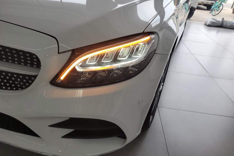 Used Mercedes-Benz C-Class 2019 C 260 L 4MATIC Sport Edition Left Front Headlight