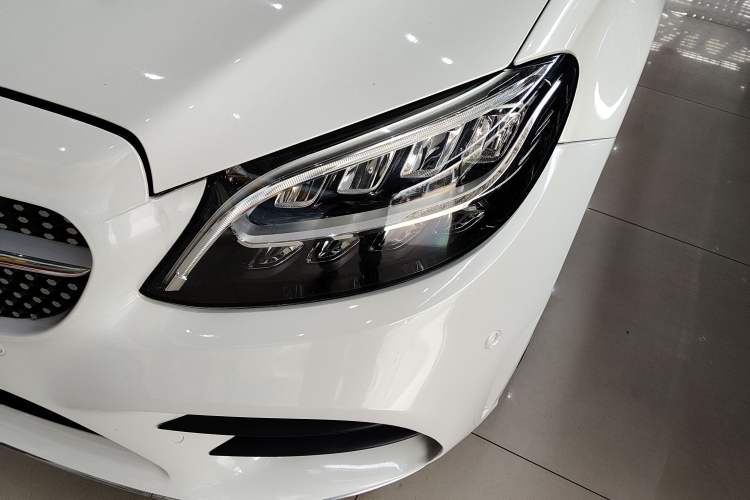 Used Mercedes-Benz C-Class 2019 C 180 L Fashion Edition Sport Version Left Front Headlight
