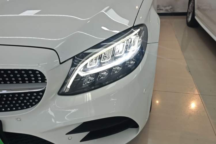 Used Mercedes-Benz C-Class 2019 C 180 L Fashion Edition Sport Version Left Front Headlight