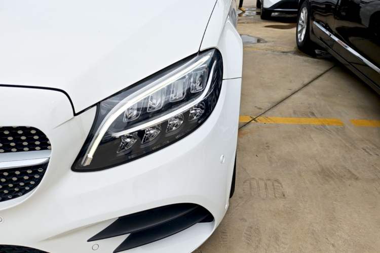 Used Mercedes-Benz C-Class 2019 C 180 L Fashion Edition Sport Version Left Front Headlight