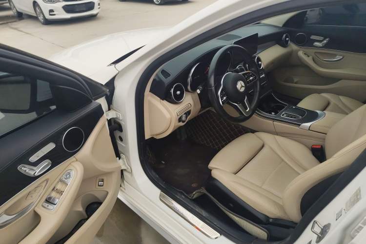 Used Mercedes-Benz C-Class 2019 C 260 L Sport Edition Left Front Seat