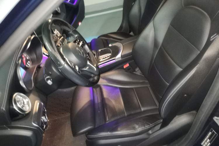 Used Mercedes-Benz C-Class 2019 C 180 L Dynamic Sports Edition Left Front Seat