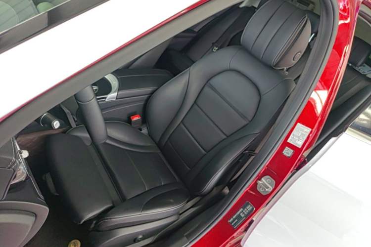 Used Mercedes-Benz C-Class 2019 Restyled C 260 L Sport Edition Left Front Seat